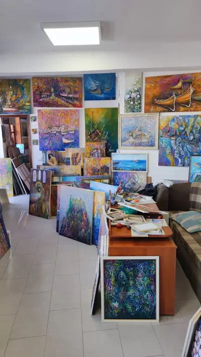 Art Gallery Geo Boya Art Bg