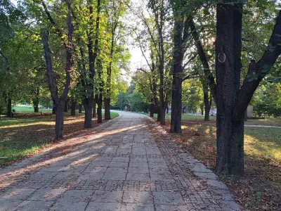 Парк на възрожденците
