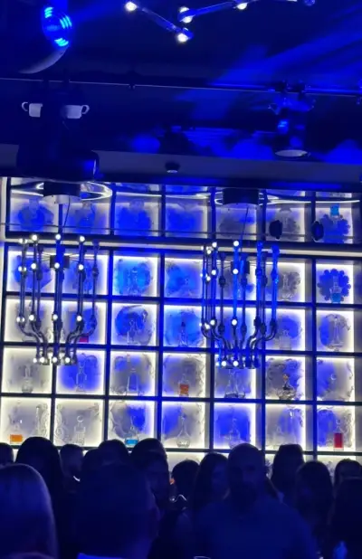 LunOr Bar & Club