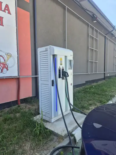 Станция за зареждане Fines