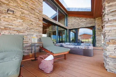 Hypnotic Thermal Villas with private SPA