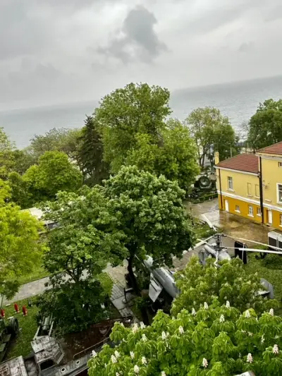 Glarus Apartment with Infinity Sea View