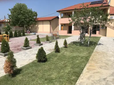 къща за гости Щъркелите