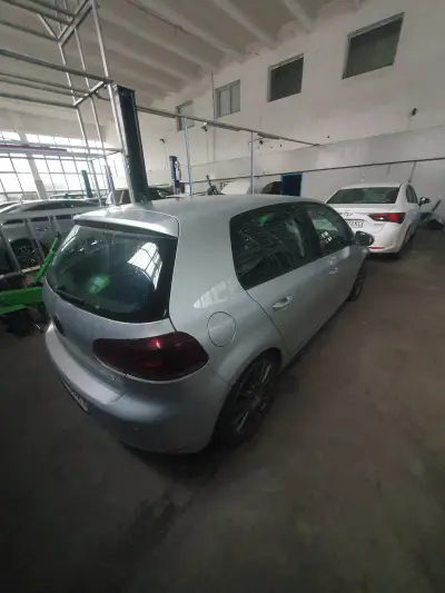 АВТОКОМПЛЕКС КОМФОРТ6177 ЕООД