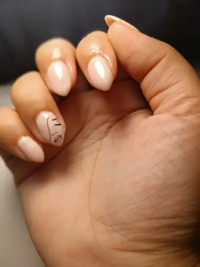 Diamond Nails Art Studio MK
