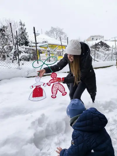 ДЖОИ Детски център за бебета и деца