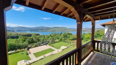 Eco Lodge St Ignatius Еко лодж Игнажден
