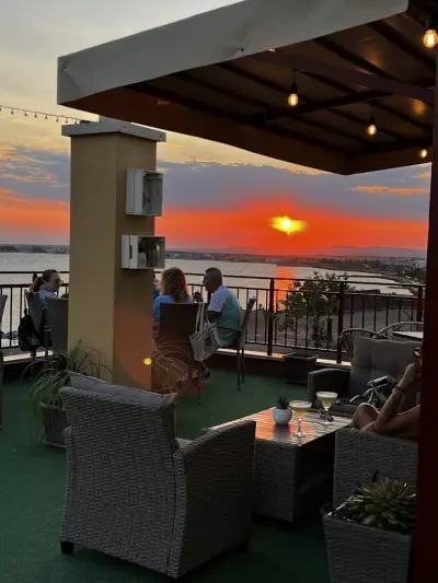Sky Bar Saint George