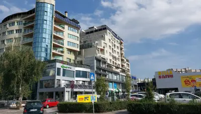 Банка ДСК