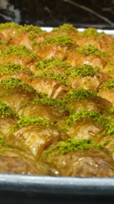 Гюлшеноглу баклава Черноочене