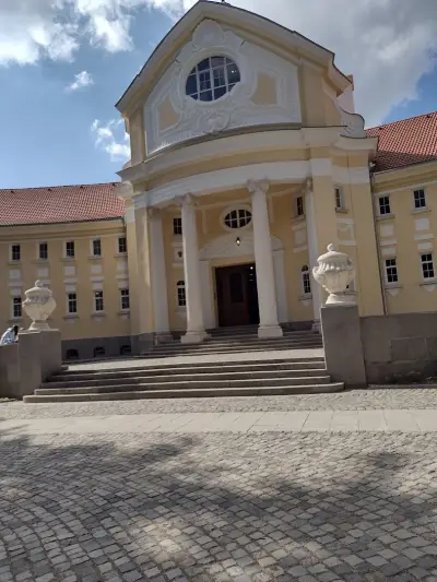 Старата Минерална Баня на Банкя