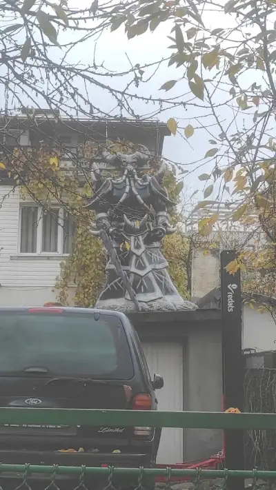 Kassadin Statue