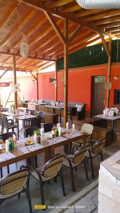 Sunny bar