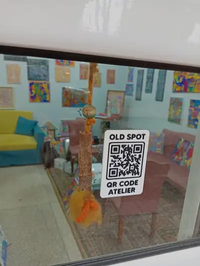 GALLERY BORIS WAKE OLD SPOT ATELIER