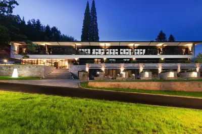 Villa Rossa Luxury & Spa Residence