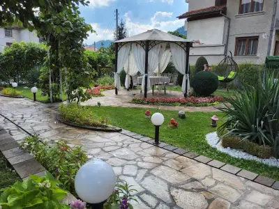 Guest House Detelina
