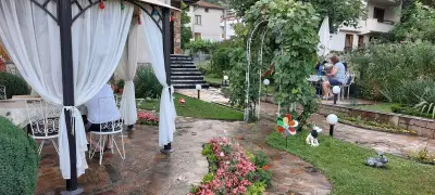 Guest House Detelina