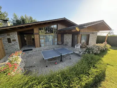 Vall-Di-Vall Ski Chalet & Golf Villa