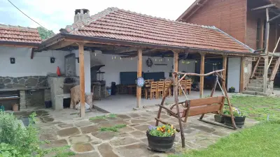 Къща за гости Куклите Петревене