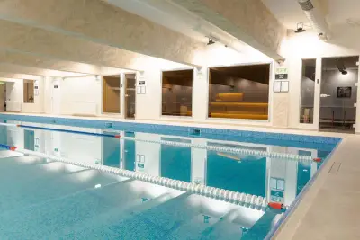 VEDA Swimming Pool & Spa