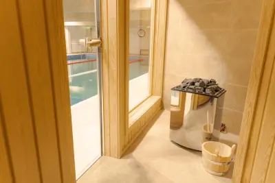 VEDA Swimming Pool & Spa