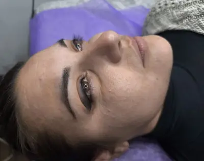 Елена Ганева – Салон, Обучения и Апаратура