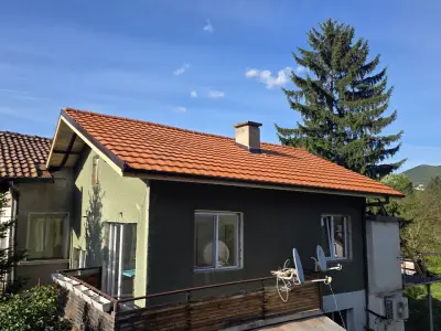 Майстор на покриви Бял Бор строй ЕООД