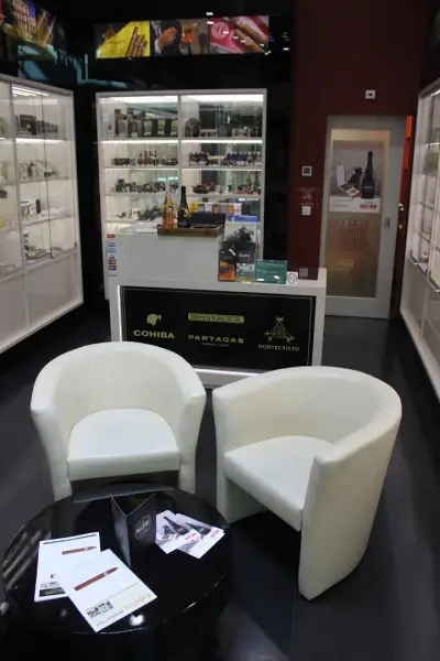 Premium Cigars & Tobacco Paradise Center