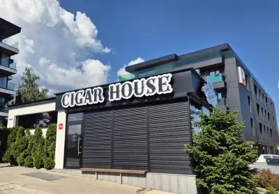 CIGAR HOUSE