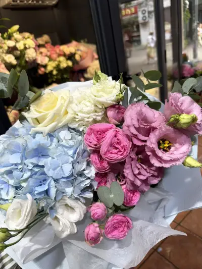 Tati Flowers