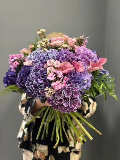 Tati Flowers