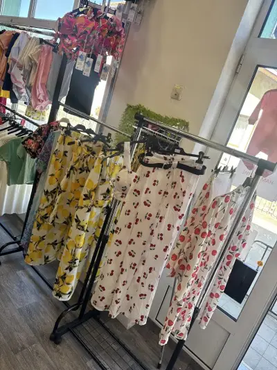 D&M BOUTIQUE 2025 EOOD Магазин за Дрехи и Обувки