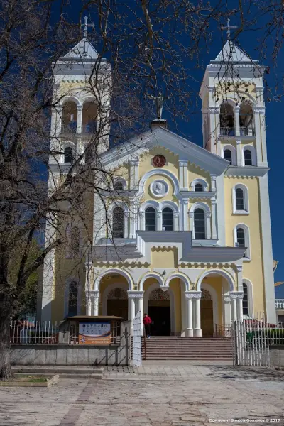Католически храм „Пресвето сърце Исусово“