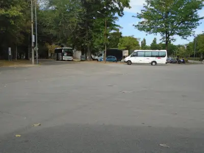 Паркинг замък "Баба Вида"