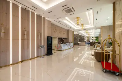 East Plaza Hotel