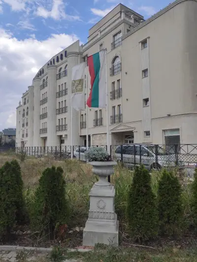 Apartments in complex Raduga