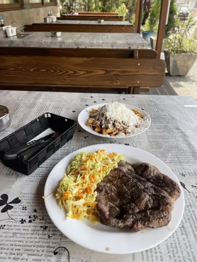 Българска кухня "При Десподови"
