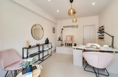 Mademoiselle Nail House