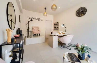 Mademoiselle Nail House
