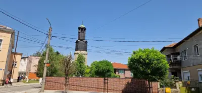 Часовниковата кула