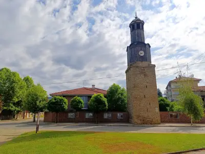 Часовниковата кула