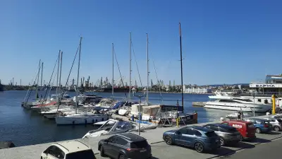Морска гара Варна