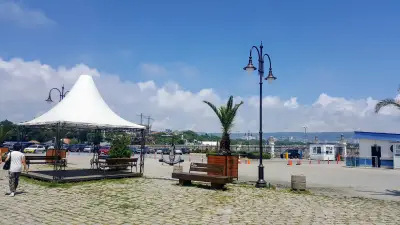 Морска гара Варна