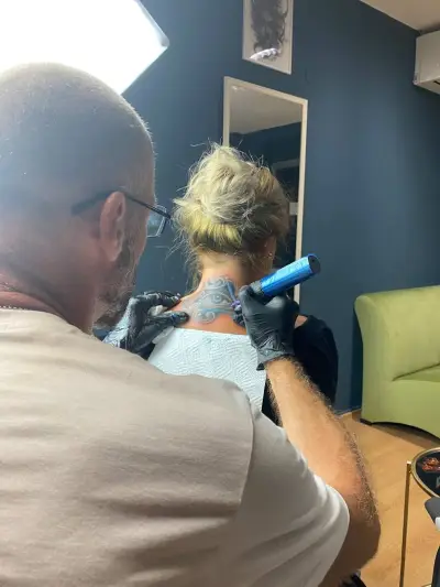 Eriomenko-Tattoo KR