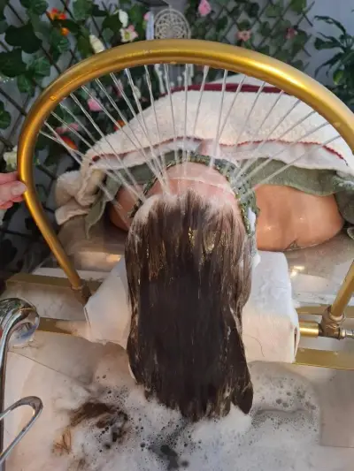 MS Merilyn'S Hairstudio