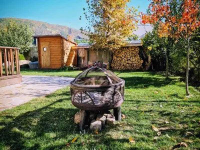 Ma-Bebe PlayHouse with Private Sauna --- Lake, Parks and SPA Pools in 5 min