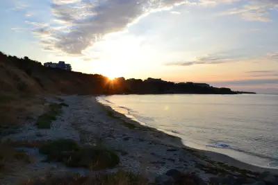 Плаж Авата / Avata Beach