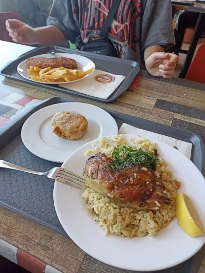 Бързо Хранене Робуста / Fast Food Robusta