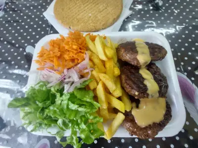 KRAL-DONER