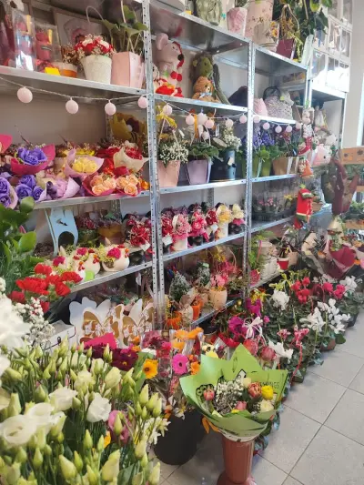 Цветарски магазин MonMar art & flowers